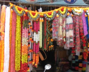 Marigold-Garlands-Inspiration-4